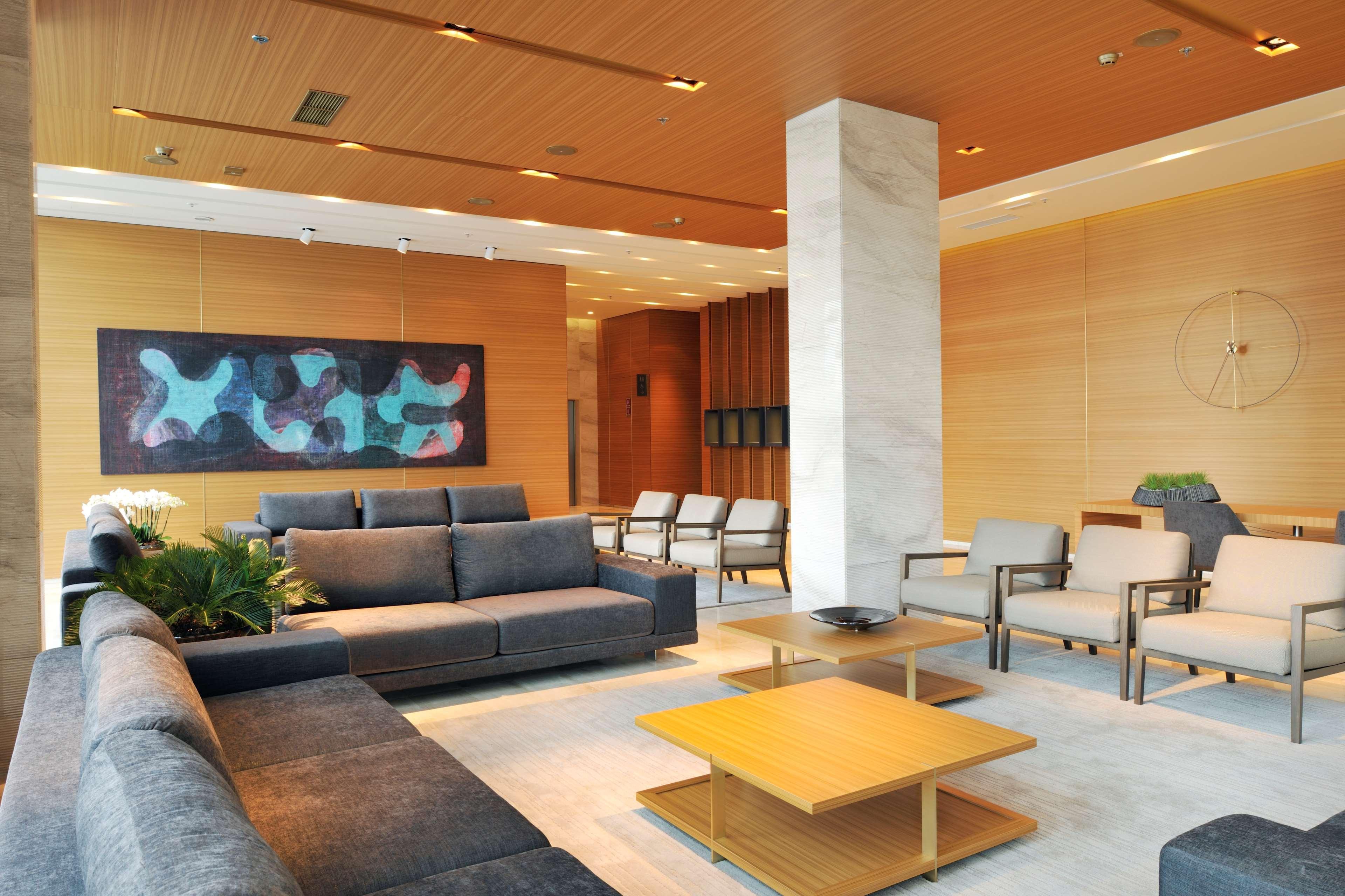 Radisson Blu Plaza Hotel Ljubljana Exterior photo